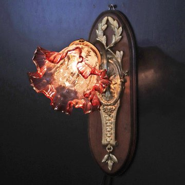 フランス 金彩クランベリーガラスシェード ブロンズ ウォールランプの画像
