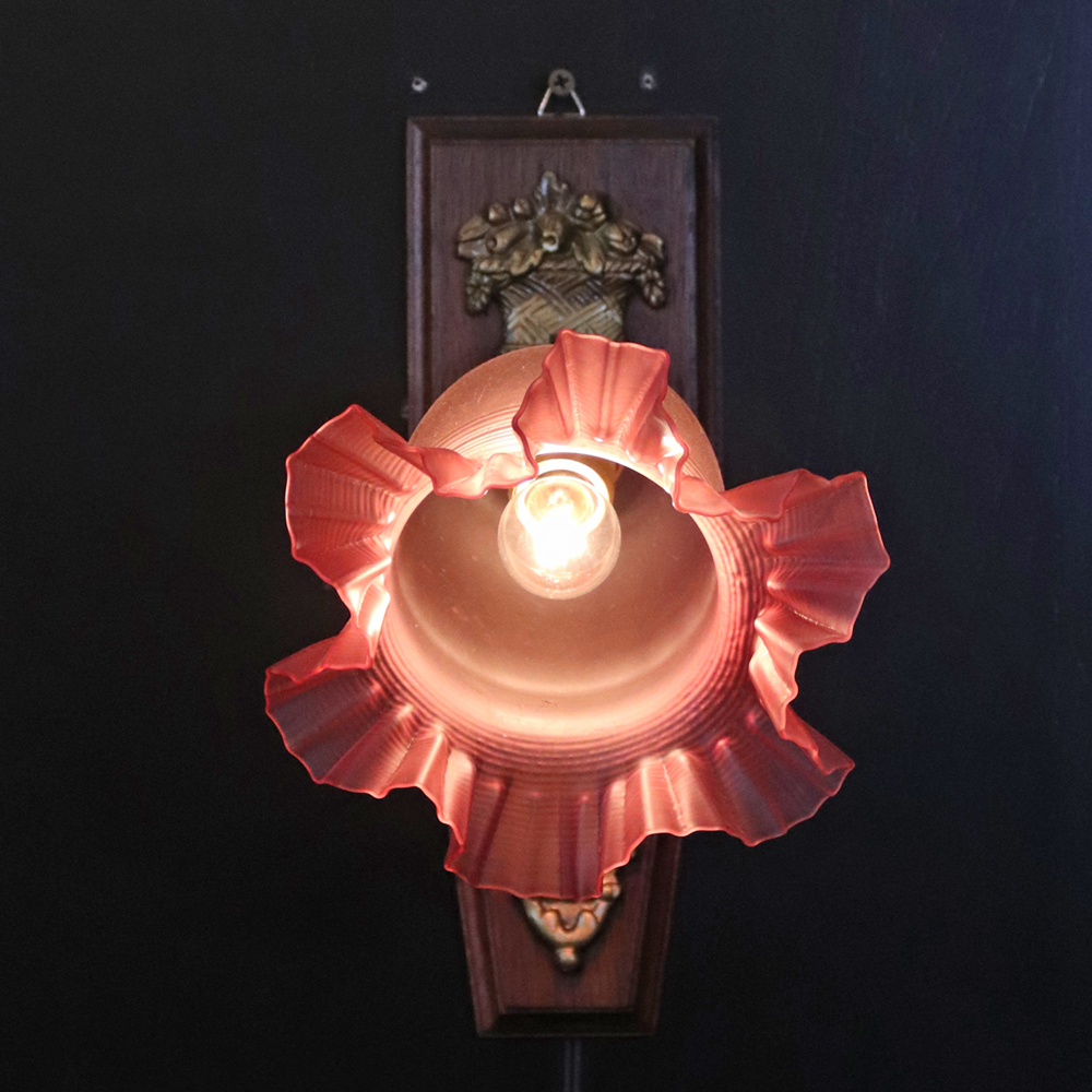 フランス サテンガラスシェード ブロンズ ウォールランプの画像