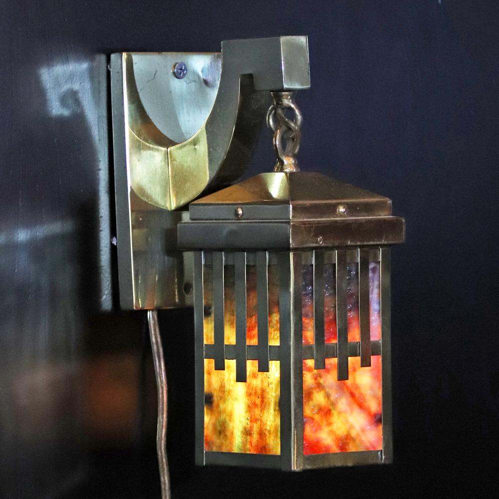 アーツ＆クラフツ スラグガラス ブラス 1灯ウォールランプの画像