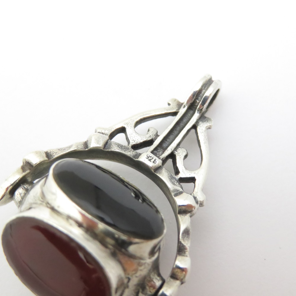 ヴィンテージ 回転式 スターリングシルバー フォブの画像