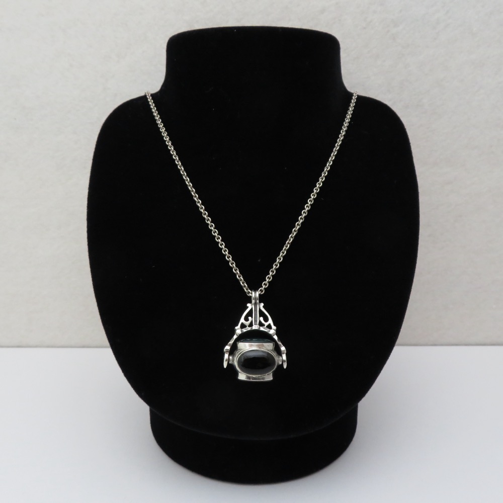 ヴィンテージ 回転式 スターリングシルバー フォブの画像