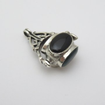 ヴィンテージ 回転式 スターリングシルバー フォブの画像