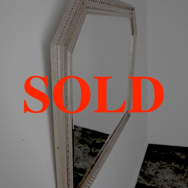 イギリス ギルトウッド ウォールミラーの画像