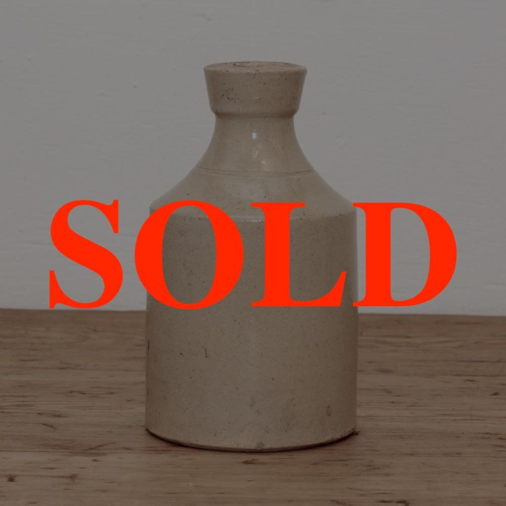 アンティーク ボトルの画像