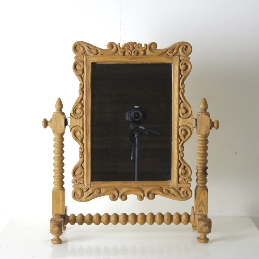 イギリス カーヴィング トイレットミラーの画像