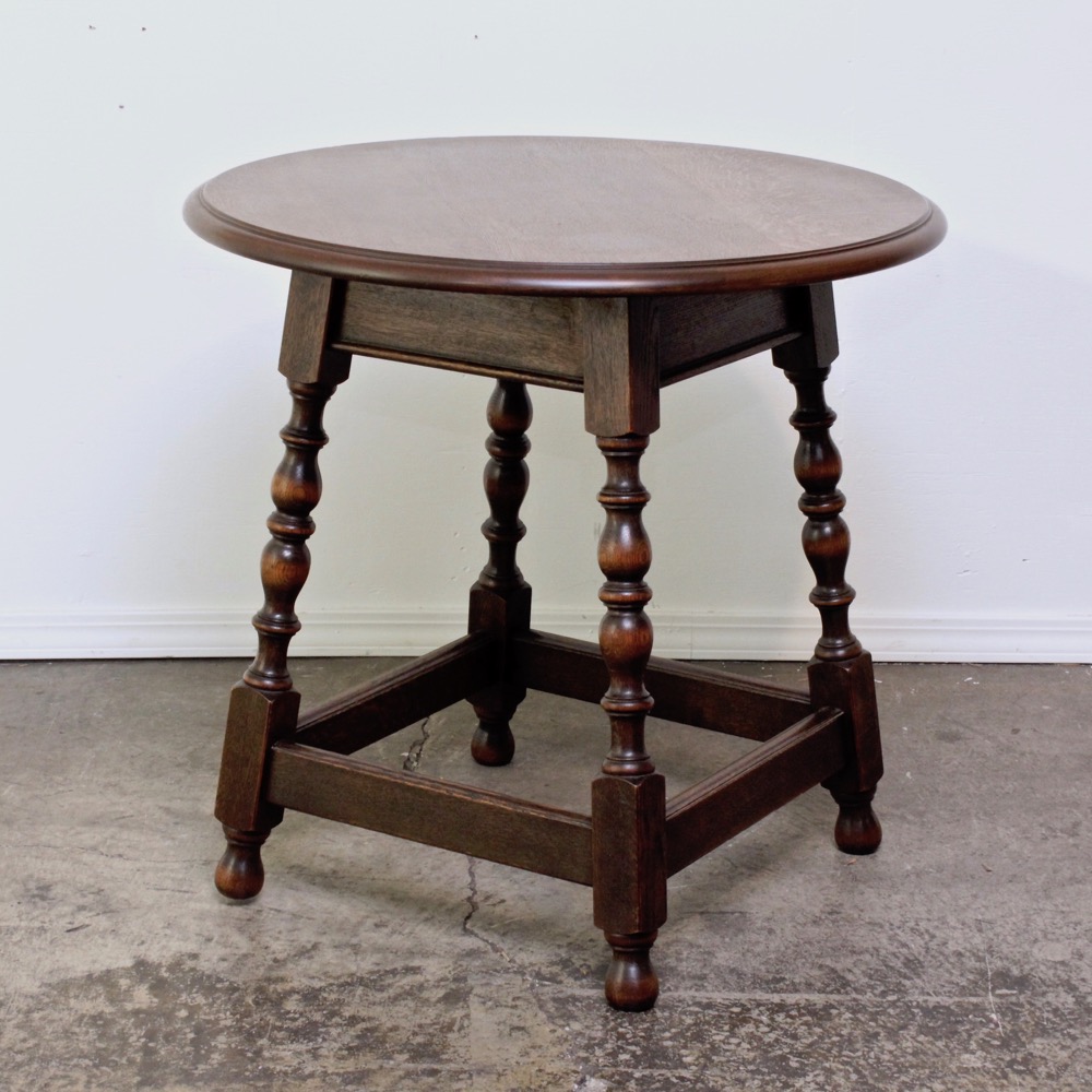 イギリス アンティーク サイドテーブルの画像