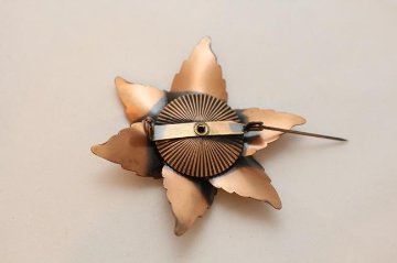 ヴィンテージ コパー フラワーブローチの画像