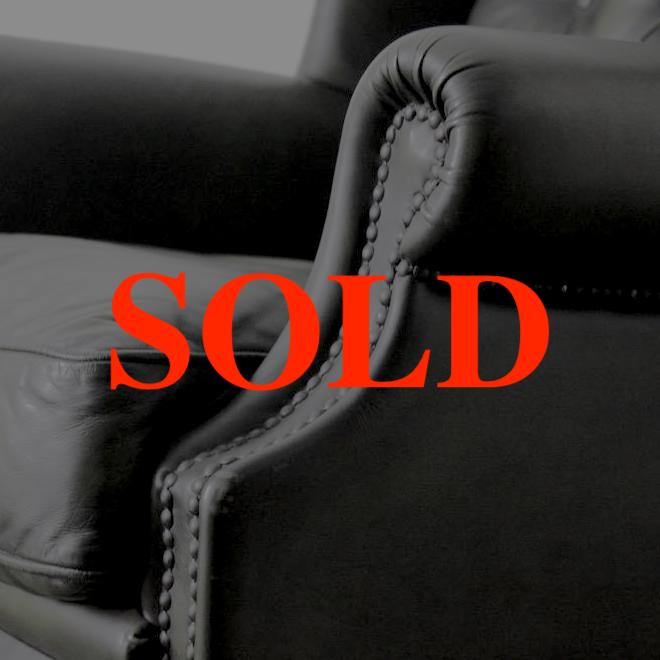 イギリス アンティーク レザー ウィングソファの画像