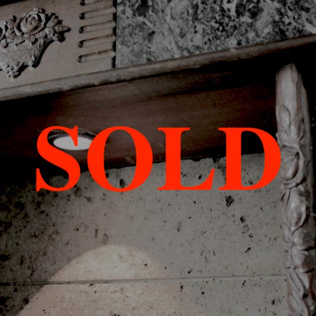 ヴィンテージ ファイヤープレイスの画像