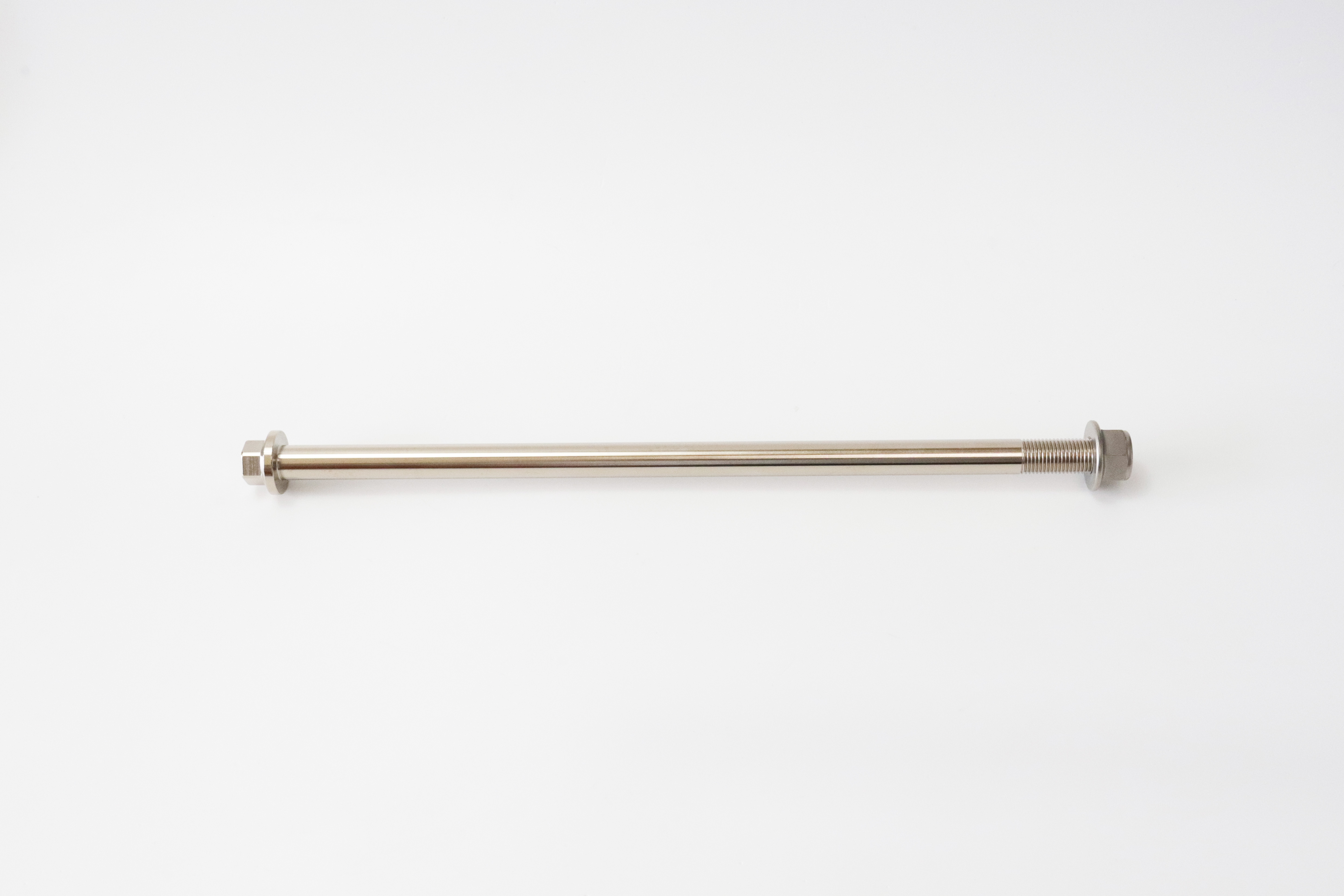 【Ｈ－ＰＮ－０２１Ｃ】　ＫＯＯＤ　ＨＯＮＤＡ　アクスルシャフト　ピボット用　ナット付きの画像