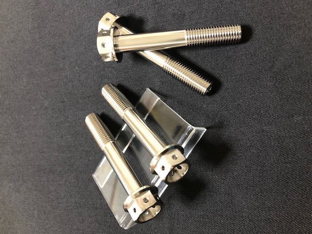 【Ｔ－ＦＣＡ－１】　ＫＯＯＤ　ＴＲＩＵＭＰＨ　ブレーキキャリパーボルト　フロント用の画像