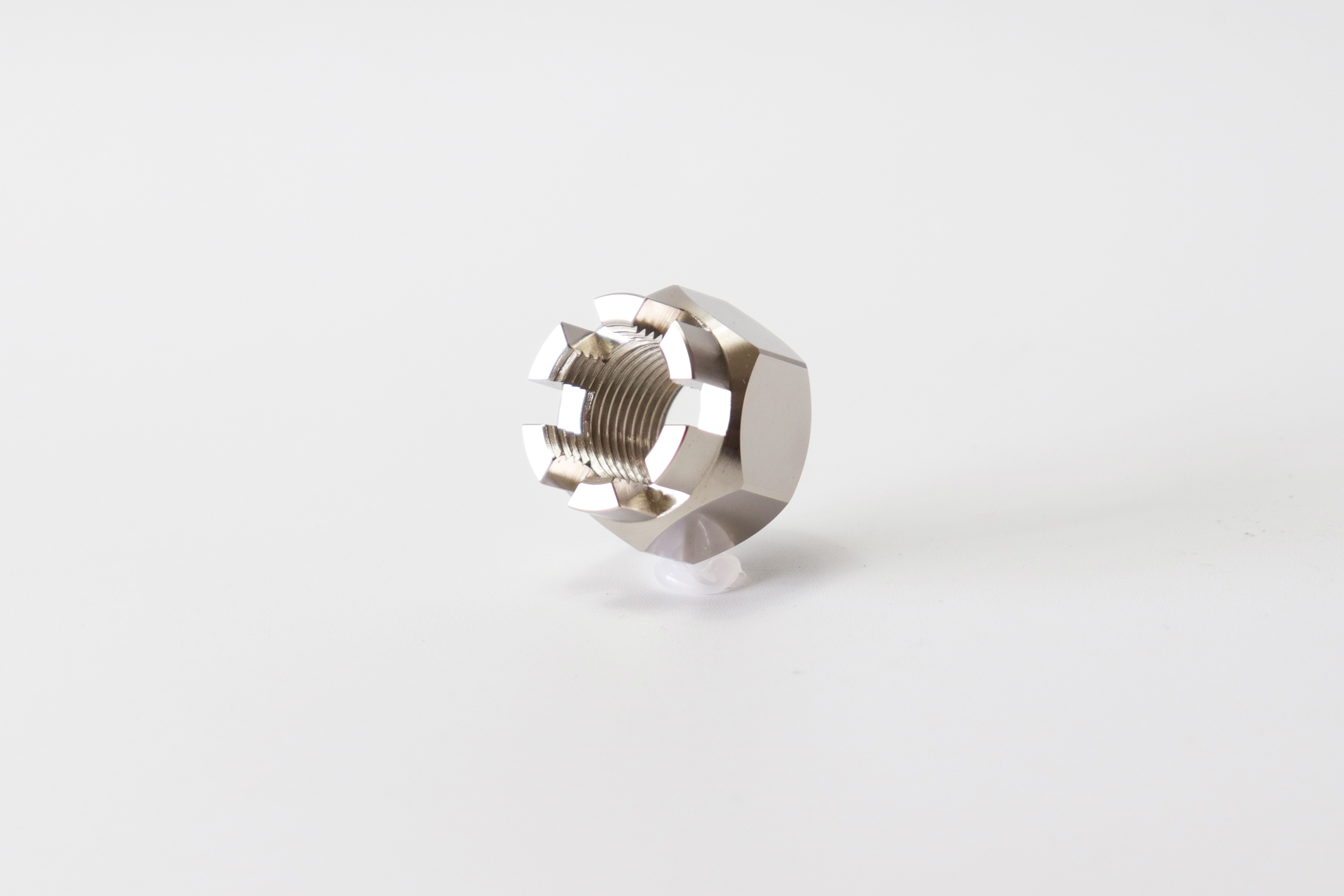 【Ｋ－Ｎ－Ｒ０１８】　ＫＯＯＤ　ＫＡＷＡＳＡＫＩ　アクスルナット　リア用の画像