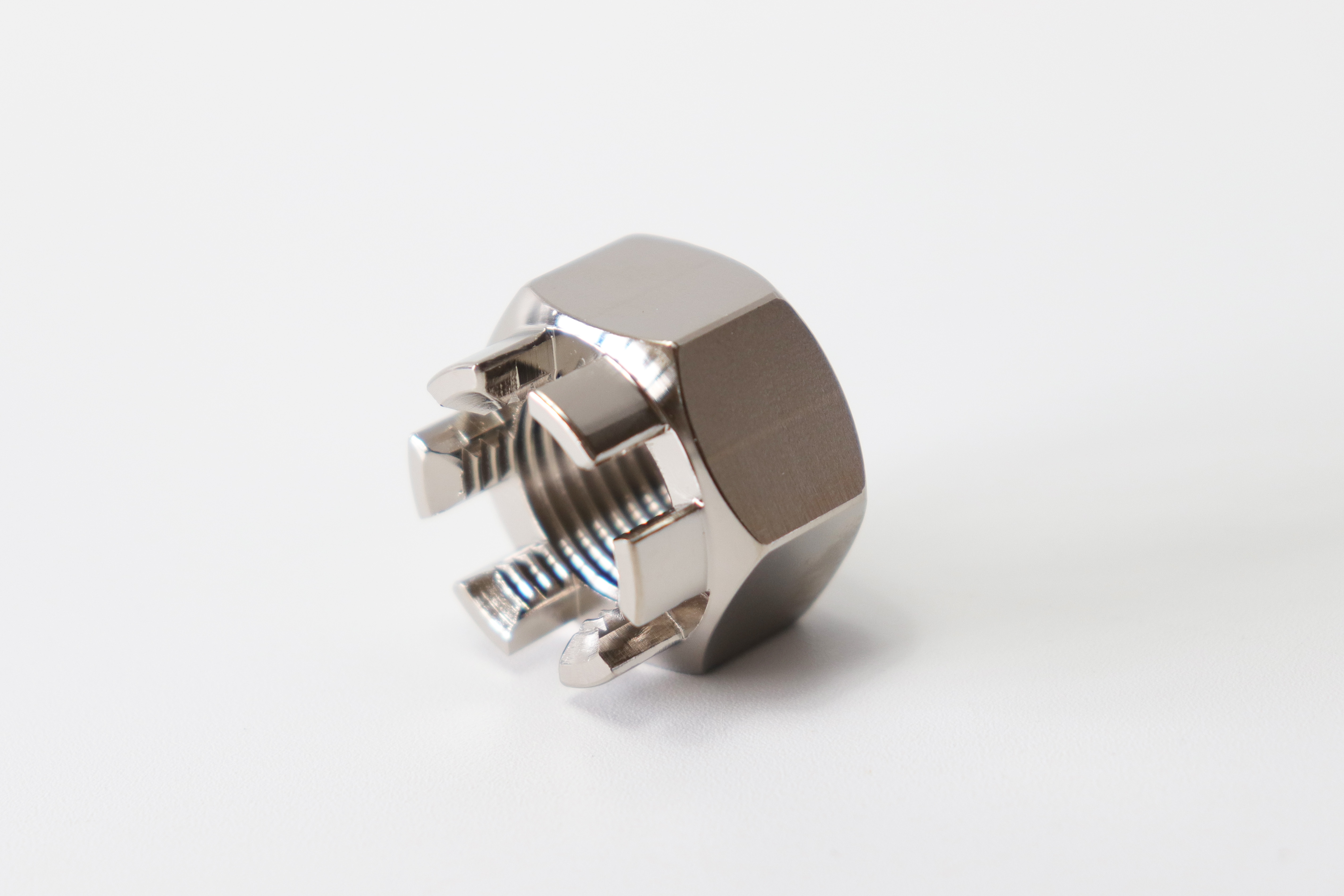 【Ｋ－Ｎ－Ｒ０１８】　ＫＯＯＤ　ＫＡＷＡＳＡＫＩ　アクスルナット　リア用の画像