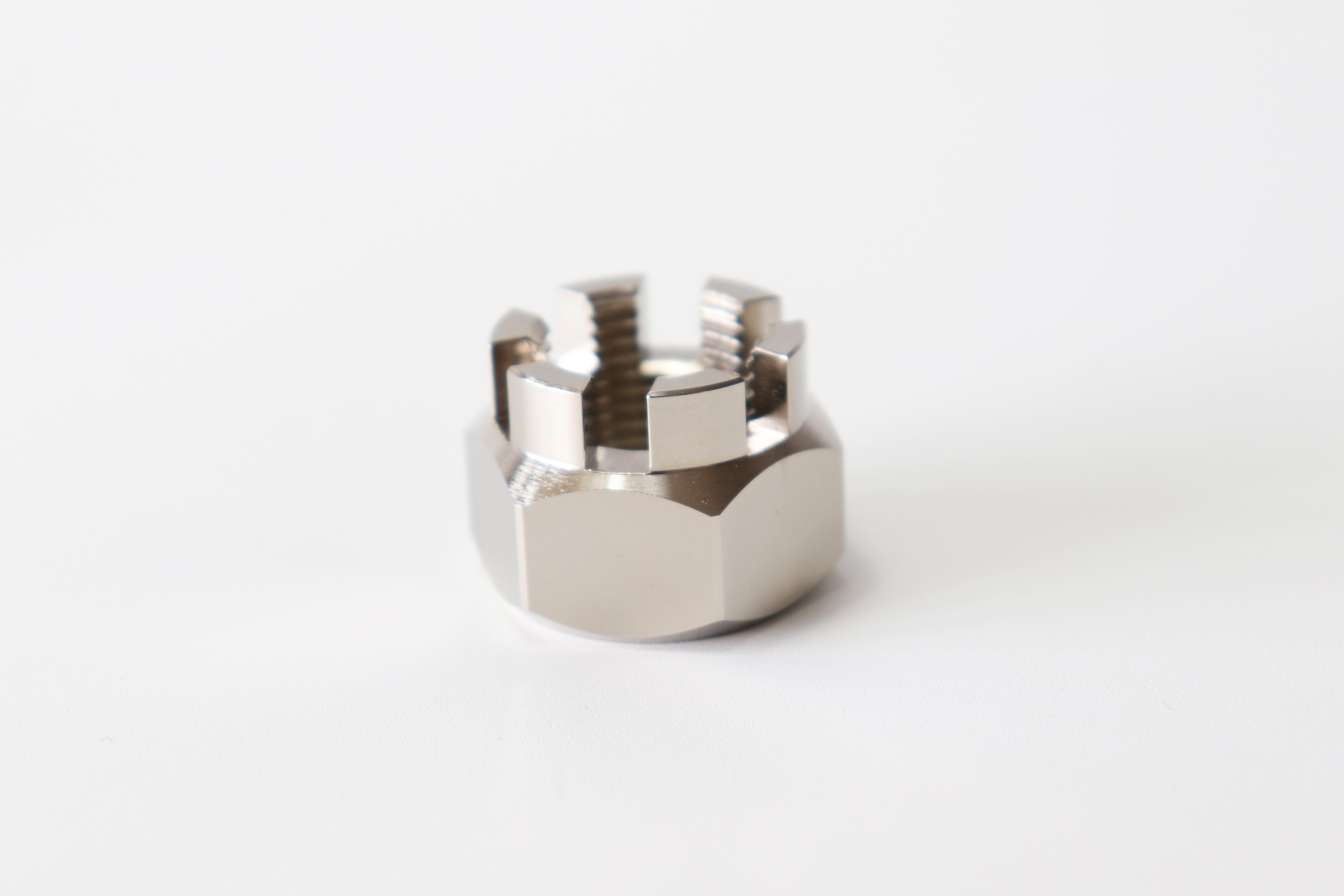 【Ｋ－Ｎ－Ｒ０１８】　ＫＯＯＤ　ＫＡＷＡＳＡＫＩ　アクスルナット　リア用の画像