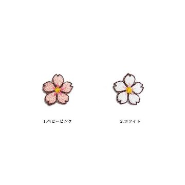 桜のブローチ画像