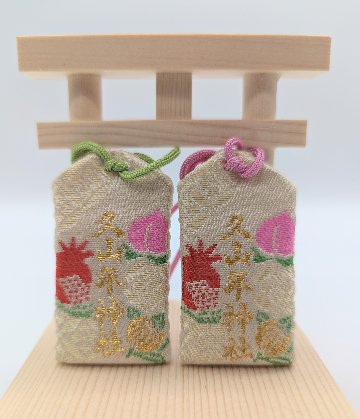 夫婦子寶守（箱入り一対）の画像