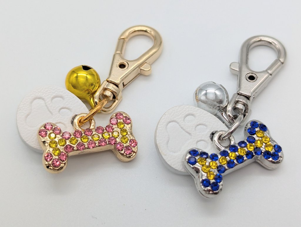 ワンちゃん守（ピンク・青）の画像