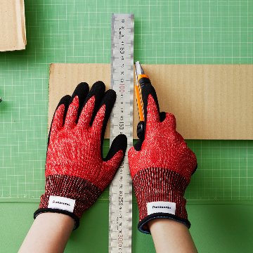 パナソニック タングステン 耐切創手袋 ストロングンテ デイリーユース 手のひら柔らかゴム 刃物 ガーデニング 庭木の剪定 アウトドア DIY 災害時の備え WKTG3の画像
