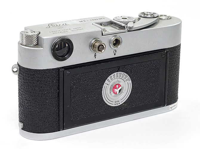 Leica アダプターリング　M2 90 M3 Leica アダプターリング M2 90 M3 leica-m2m3-90-lm-mountadapter-