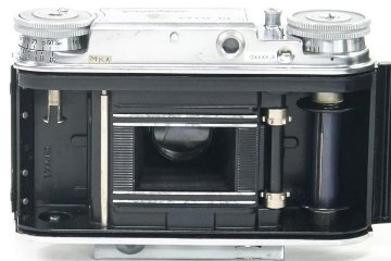 VITO lll 24×35mm (VOIGTLANDER)  50/2 ULTRON 付 シンクロコンパーM.X.レンズシャッター  距離計連動式、距離目盛 m 純正レンズフード付画像