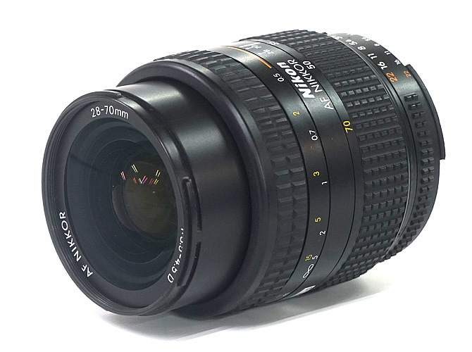 28-70mm f/3.5-4.5 G AF Lens Nikon AF-S Zoom Nikkor  メタルフード付 L#3258761  90%の画像