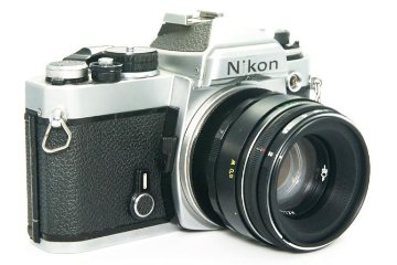 58/2 Helios 44-2 　 (USSR)  Nikon F マウント  最短距離 50cm ～∞ (コンバージョンレンズ無しで) (1984年) 98%画像