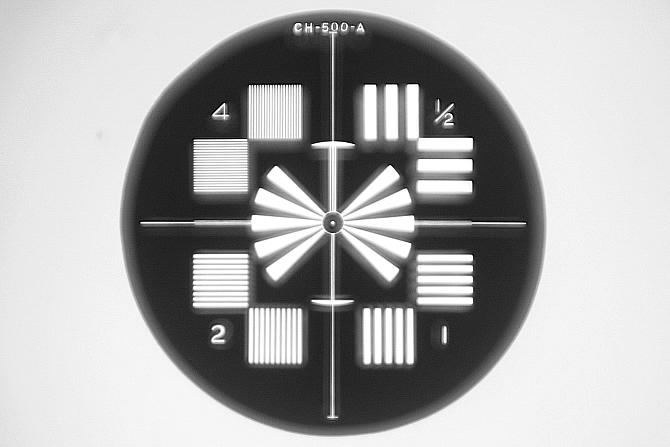 73/1.9 Hektor ライカスクリュー回転式ヘリコイド  距離計連動 Painted Black 特製レンズフード(深くて且つネジ込み式) ,コ-ティング有り,1937年製造画像