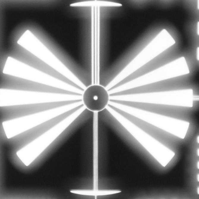 73/1.9 Hektor ライカスクリュー回転式ヘリコイド  距離計連動 Black Painted  Nickel 特製レンズフード(深くて且つネジ込み式) ,ノーコーティング,1932年製造画像