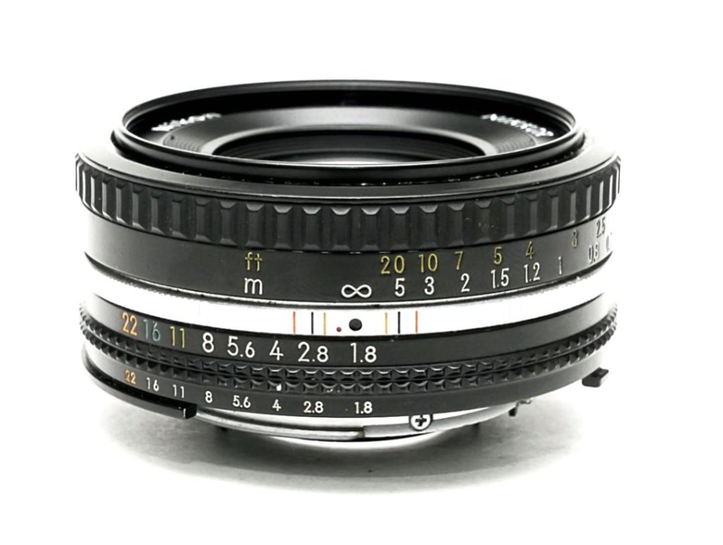 AI Nikkor 50mm F1.8S パンケーキ レンズの画像