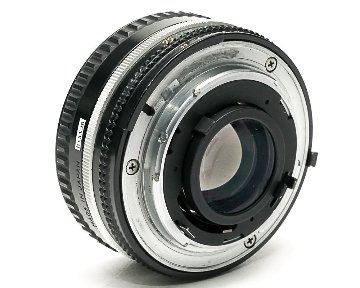 AI Nikkor 50mm F1.8S パンケーキ レンズ画像