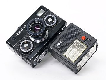 Rollei製 ストロボ/フラッシュ 100XLC ガイドナンバー10｜カメラ