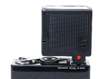 Rollei製 ストロボ/フラッシュ 100XLC ガイドナンバー10の画像