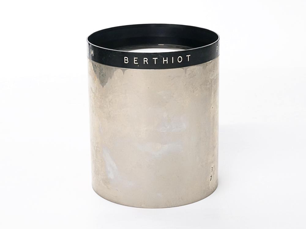 550/4.5 SOM BERTHIOT Lens France Wo/絞りの画像