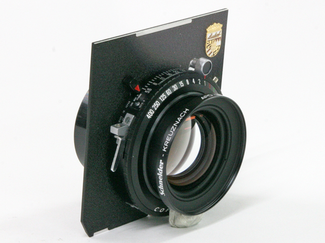 180/5.6 APO - Symmar MC (Schneider) コパル＃1シャッター付　　35mm 判に換算では約 50mm です､の画像
