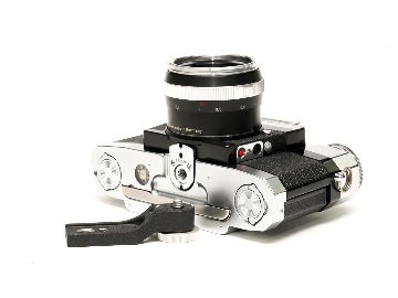 Contarex & Contaflex 交換マガジン(チェンジャブルマガジン) 使用時の三脚アダプター Zeiss Ikonの画像