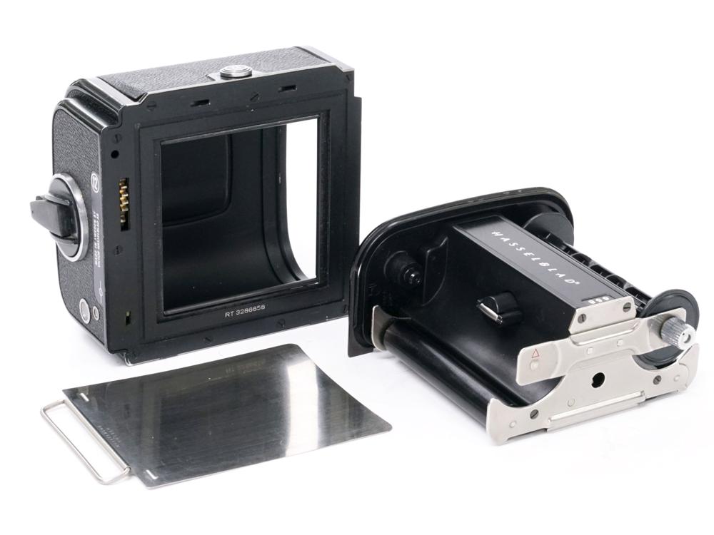  Hasselblad 500C/M black  80/2.8 Planar T* (Cレンズ ) A-12マガジン スタンダード焦点板 ネックストラップ付 日本語使用説明書付画像