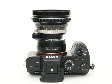 25/4 Flektogon エキザクターマウント  (Carl Zeiss Jena) Germany 　自動絞りと実絞り切り替え有り  前後キャップ付 の画像