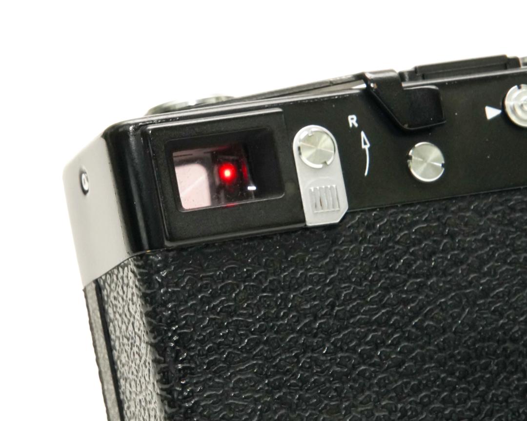 Rollei 35 SE (黒) Singapore 製 40/2.8 Sonnar HFT (沈銅式)　LEDメーター内蔵画像