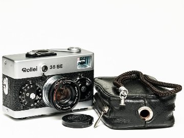 Rollei 35 SE (白) SINGAPORE 製,40/2.8 Sonnar Rollei-HFT (沈銅式) 331g画像
