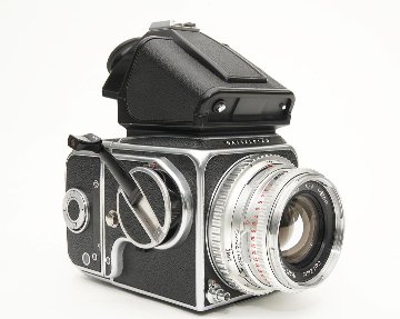 Hassel、プリズムファインダー PME3 (45度)　3倍の拡大 TTLメーター内蔵 の画像