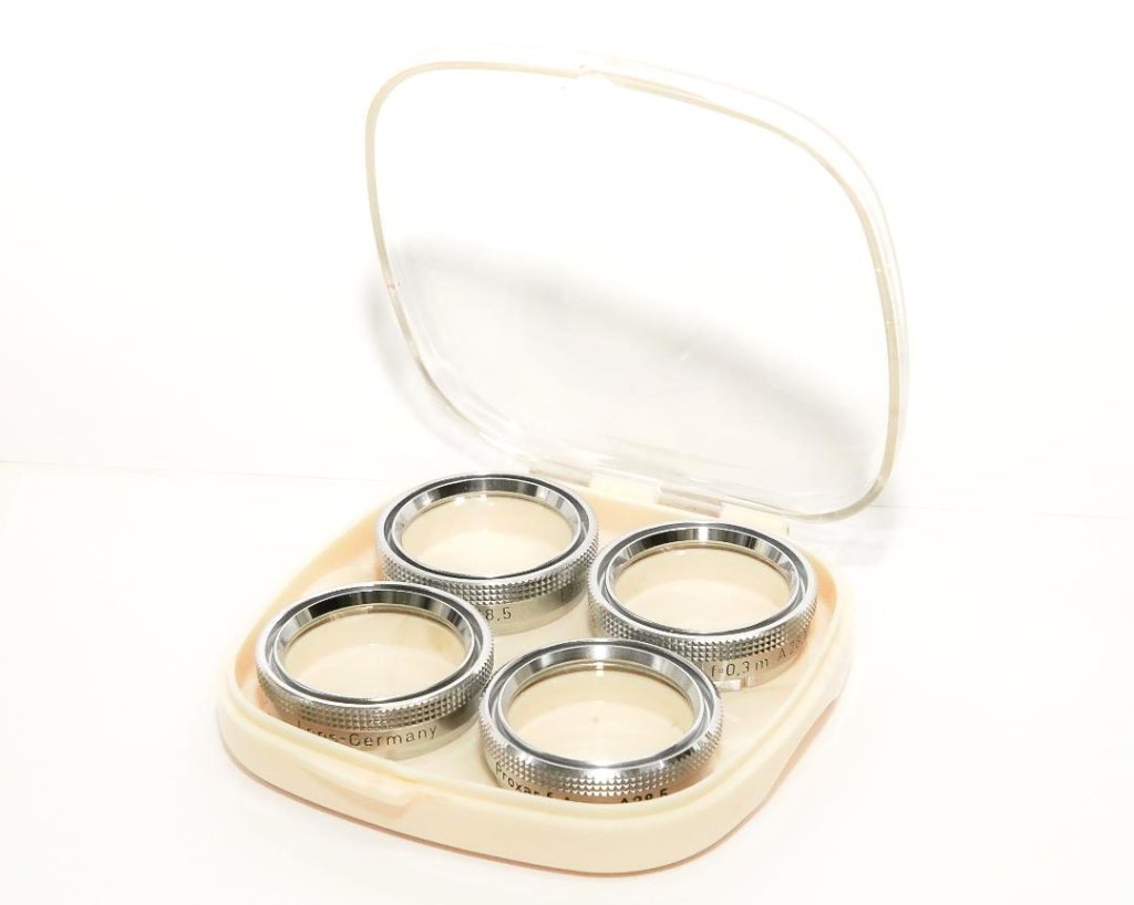 Contaflex 45/2.8 Tessar用 Contaflex 50/2.8 Tessar用 接写フィルター4枚セット 0.2m　0.3m　0.5m　1.0m 被写界深度表付 P,ケース付の画像