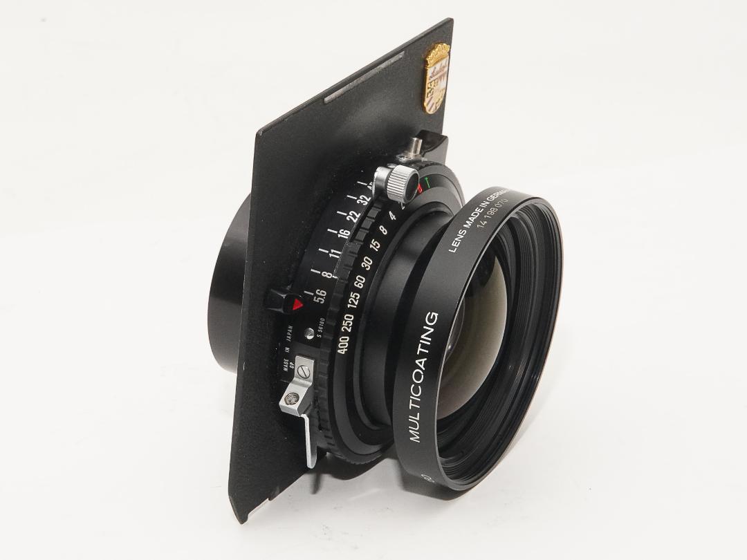 180/5.6 Symmar- S MC (Schneider) コパル1番ブラックシヤッター L#14198070　　35mm 判に換算では約 50mm です､の画像