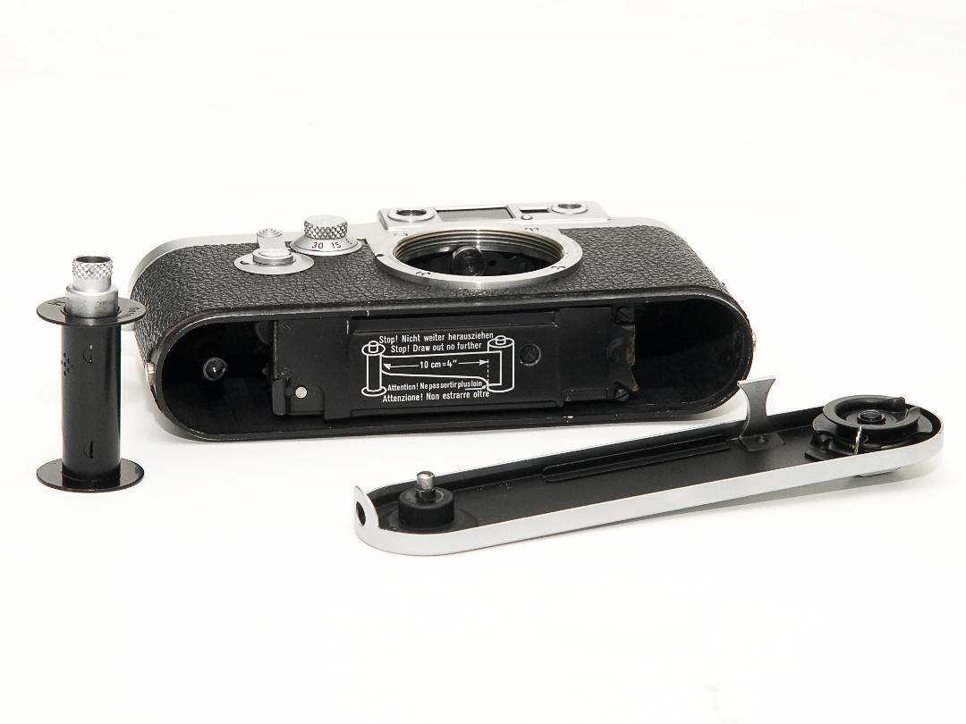 Leica ⅢG (後期型） B#880975  1957年製造の画像