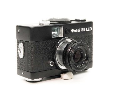Rollei 35 LED (黒) Singapore製, 40/3.5 Triotar (沈銅式) の画像