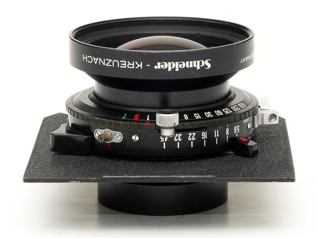180/5.6 Symmar- S MC (Schneider) コパル1番ブラックシヤッター L#14280779　　35mm 判に換算では約 50mm です､の画像