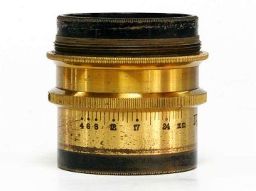 150mm F7 (285mmF12.5+224mmF12)　 Protarlinse-7類 (Carl Zeiss Jena) 真円絞り画像