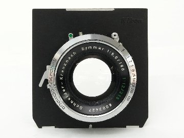180/5.6  Symmar (Schneider-Kreuznach) シンクロコンパー1番シャッターM.X.V. Shutter 付　　35mm 判に換算では約 50mm ですの画像