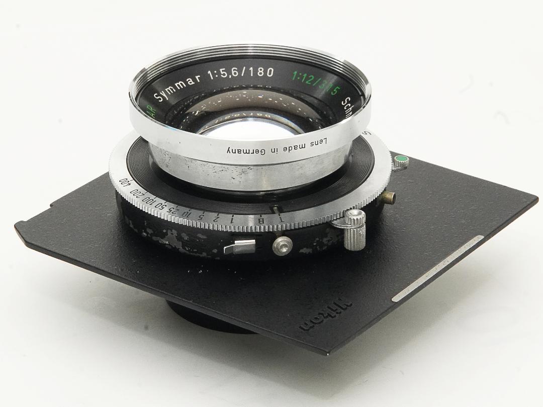 180/5.6  Symmar (Schneider-Kreuznach) シンクロコンパー1番シャッターM.X.V. Shutter 付　　35mm 判に換算では約 50mm です､の画像