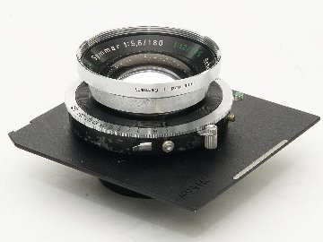 180/5.6  Symmar (Schneider-Kreuznach) シンクロコンパー1番シャッターM.X.V. Shutter 付　　35mm 判に換算では約 50mm です､の画像