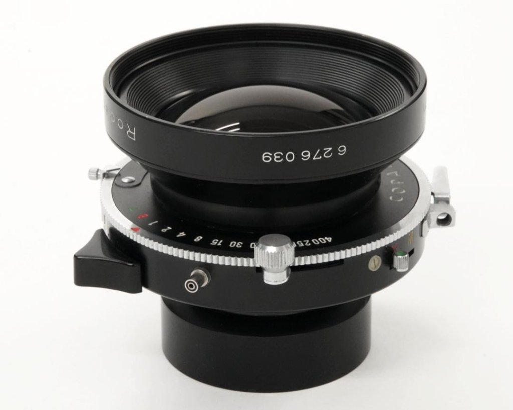 180/5.6 Sironar  Rodenstock Germany　対象型設計　355mm F16　35mm判に換算では約 50mm です､の画像